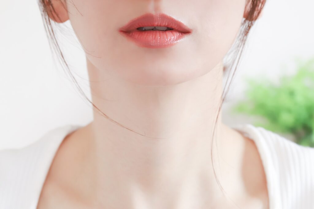 About Face Powder with SPF50｜Luforia Silk Powder